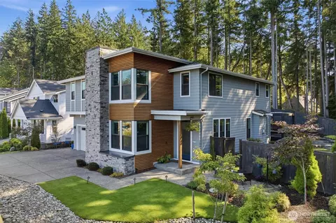 13204 57th Avenue Ct NW, Gig Harbor, WA 98332
