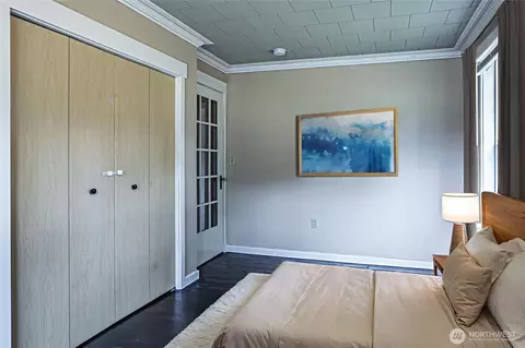 Bedroom - 537 Mcnaught Rd S, Roy, WA 98580 photo 3 of 3