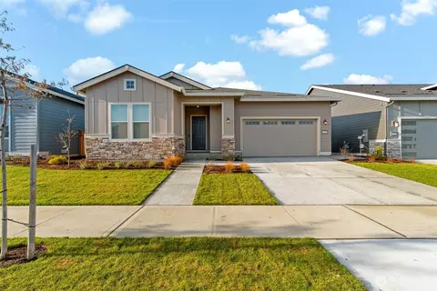 14816 206th Ave E, Bonney Lake, WA 98391