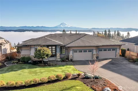 10911 Shawnee Rd E, Puyallup, WA 98374
