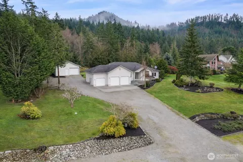 18663 Cascade Ridge Ct, Mount Vernon, WA 98274
