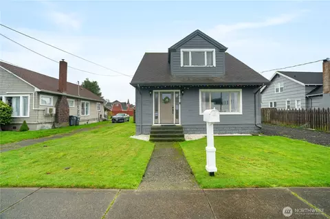 619 Spruce St, Hoquiam, WA 98550