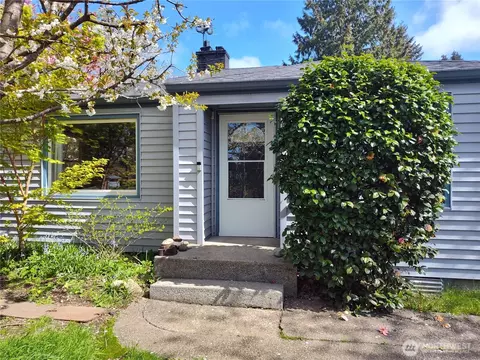14818 5th Ave NE, Shoreline, WA 98155