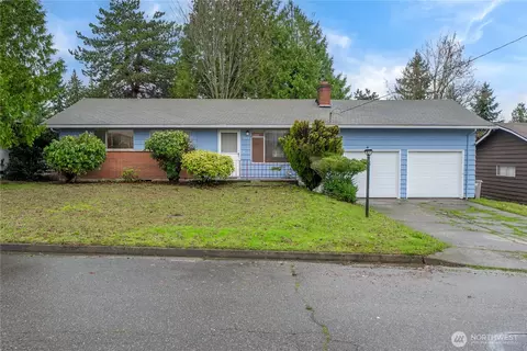 10515 SE 232nd St, Kent, WA 98031
