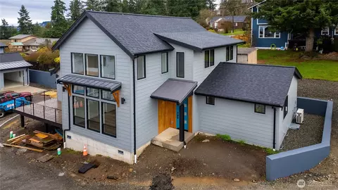 1110 Divine Ln, Bellingham, WA 98229