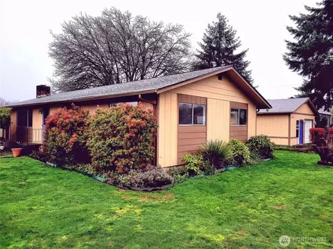 300 Maple St, Toledo, WA 98591