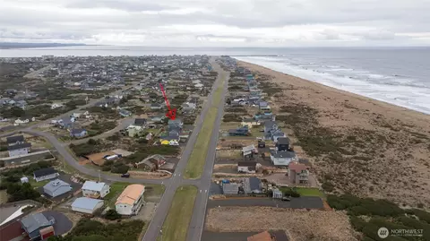 1120 Ocean Shores Blvd SW, Ocean Shores, WA 98569