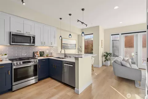 Kitchen - 71 Pine St #212, Edmonds, WA 98020 photo 1 of 5