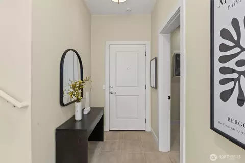 Entry Way - 71 Pine St #212, Edmonds, WA 98020 photo 2 of 4