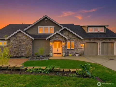 1040 6th Ave S, Edmonds, WA 98020