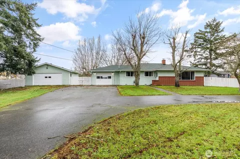 1828 SW Rock Rose Dr, Oak Harbor, WA 98277