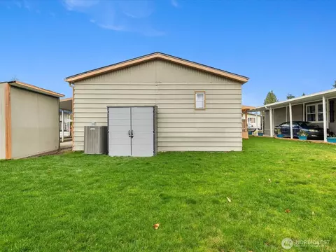 620 112th St SE #207, Everett, WA 98208 photo 37