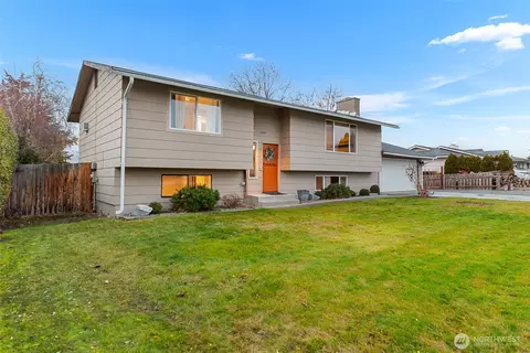 250 N Newton Ave, East Wenatchee, WA 98802