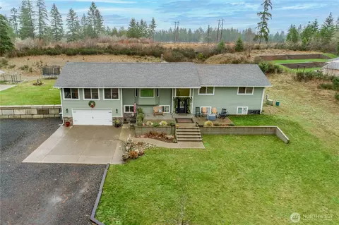 1591 E Island Lake Dr, Shelton, WA 98584