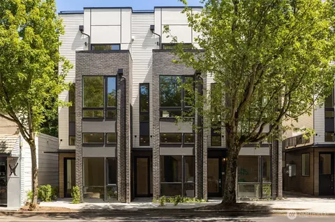 1108 B 34th Ave, Seattle, WA 98122