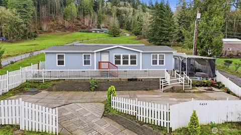 5452 Meeker Dr, Kalama, WA 98625