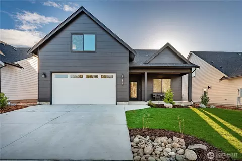 2871 Oleander Ln, Blaine, WA 98230