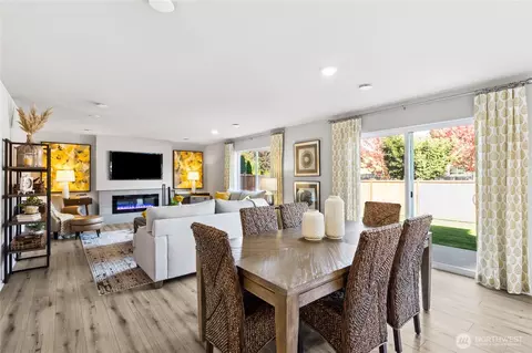 Dining - 13426 323rd Ave SE, Sultan, WA 98294 photo 1 of 2