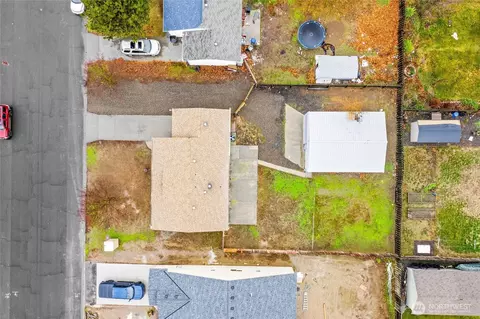 View/Area - 445 E Rainer St, Othello, WA 99344 photo 3 of 7