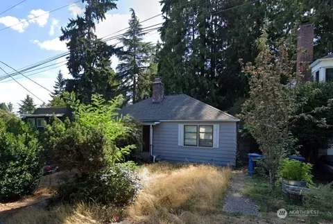 1533 NE 94th St, Seattle, WA 98115