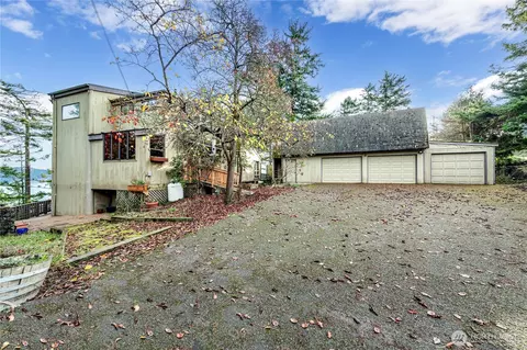 Exterior - 301 Discovery Way, Sequim, WA 98382 photo 4 of 4