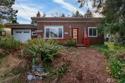 1408 250th Pl, Ocean Park, WA 98640
