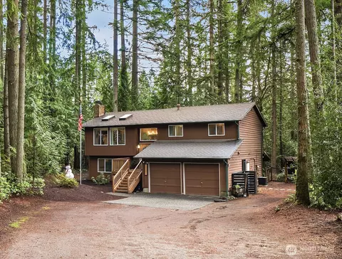 19841 NE 174th St, Woodinville, WA 98077