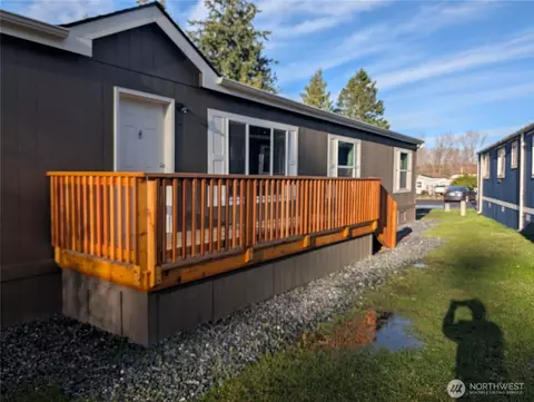 4000 Flynn St #33, Bellingham, WA 98229