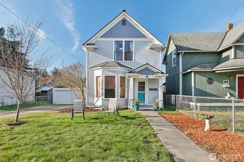 3222 Kromer Ave, Everett, WA 98201