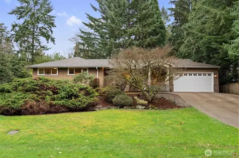 20614 4th Ave SW, Normandy Park, WA 98166