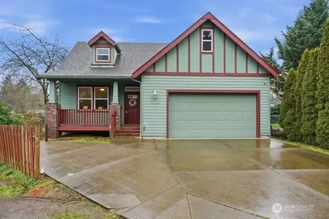 3825 Hazelwood Dr, Vancouver, WA 98661