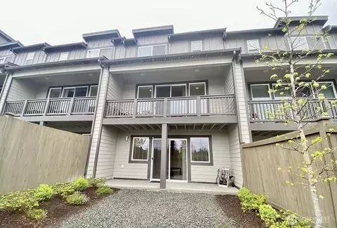 Exterior - 7921 20th Ave SE, Everett, WA 98203 photo 3 of 3