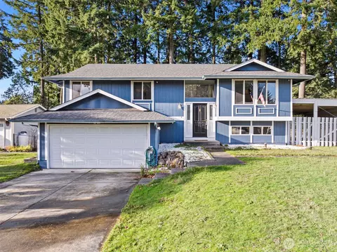 4331 SE Basswood Ln, Port Orchard, WA 98366