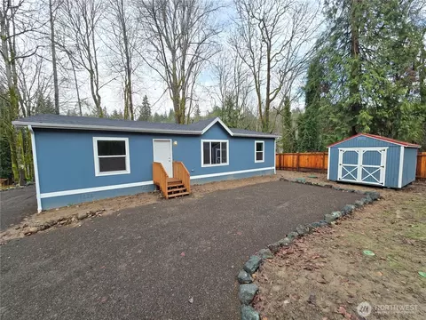 771 Cottonwood Ln, Port Angeles, WA 98362