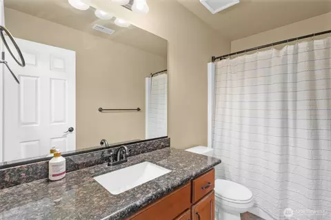 Bath - 1615 Riddell Ave NE, Orting, WA 98360 photo 3 of 3