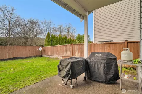 Exterior - 1615 Riddell Ave NE, Orting, WA 98360 photo 4 of 8