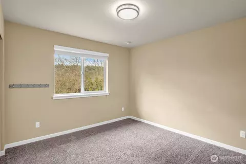 Bedroom - 1615 Riddell Ave NE, Orting, WA 98360 photo 5 of 5