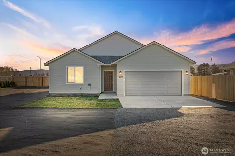 608 4th St, Mattawa, WA 99349