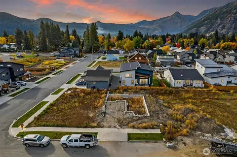 331 Alpenglow Dr, Leavenworth, WA 98826