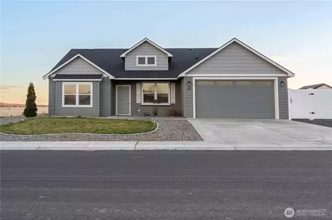 52 Sunwest Dr, Ephrata, WA 98823