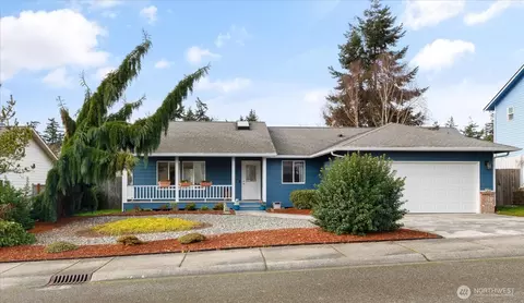 727 SW Ottercrest St, Oak Harbor, WA 98277