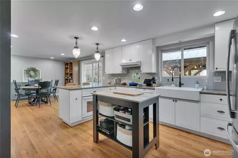 770 E Cedar St, Belfair, WA 98528 photo 13