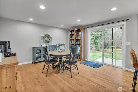 770 E Cedar St, Belfair, WA 98528 photo 18