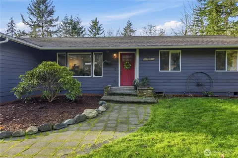 770 E Cedar St, Belfair, WA 98528 photo 4