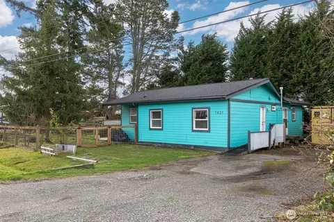 7631 Parkland Dr, Blaine, WA 98230
