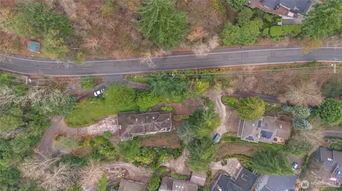 7820 W Mercer Way, Mercer Island, WA 98040