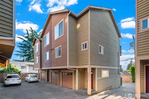 11211 Greenwood Ave N #C, Seattle, WA 98133