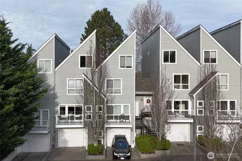 6816 NE 153rd Pl #F, Kenmore, WA 98028