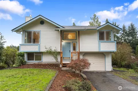 5824 Olive Ave NE, Bremerton, WA 98311