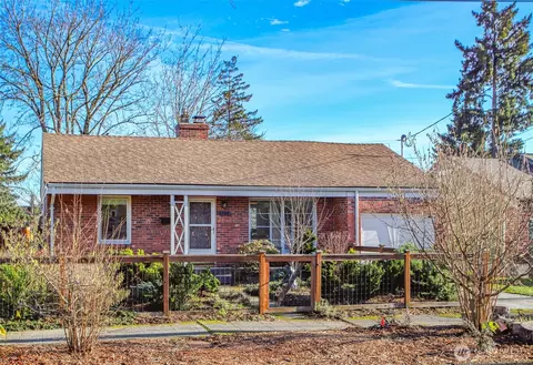 5114 46th Ave S, Seattle, WA 98118